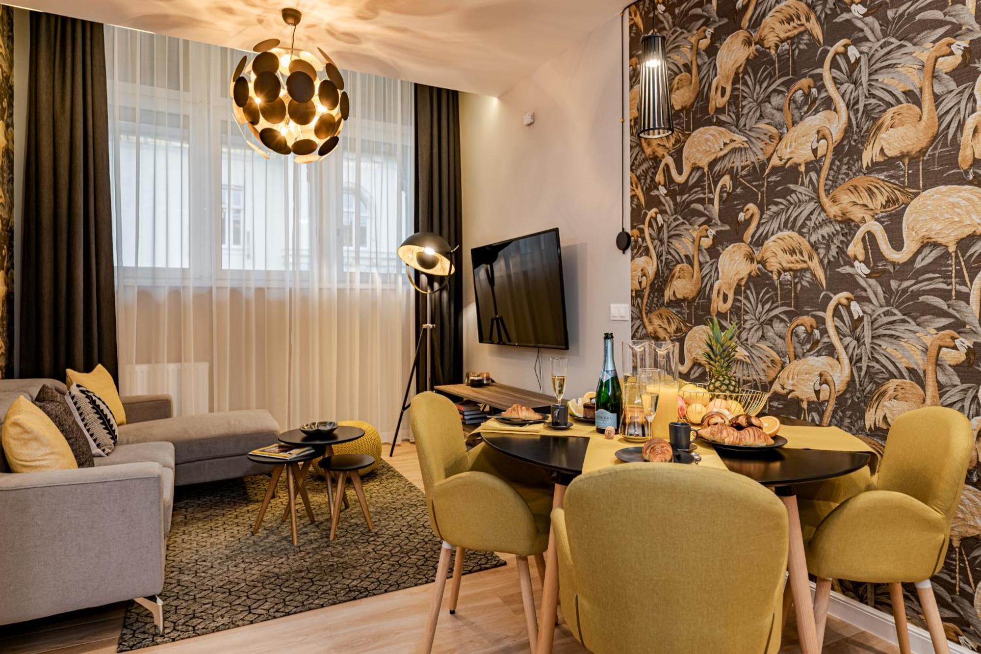 Luxury Tropical Apartment At Budapest Eksteriør billede