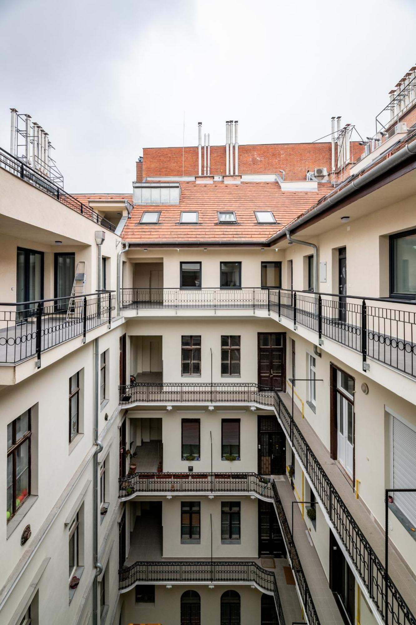 Luxury Tropical Apartment At Budapest Eksteriør billede